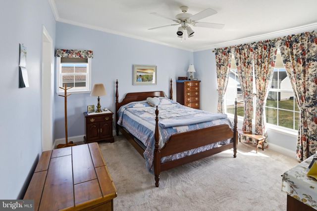 25 MIDDLEMARCH RD, Douglassville, PA 19518