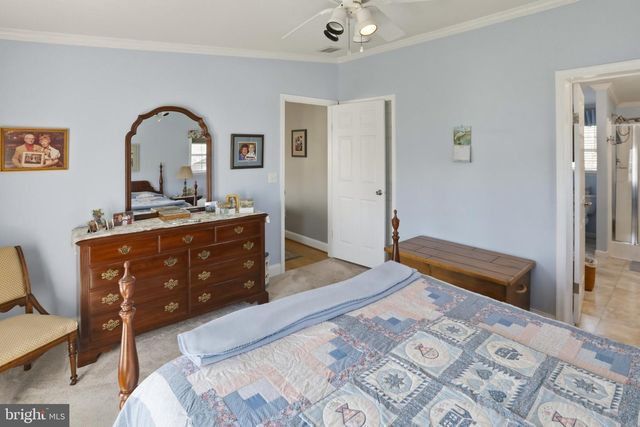 25 MIDDLEMARCH RD, Douglassville, PA 19518