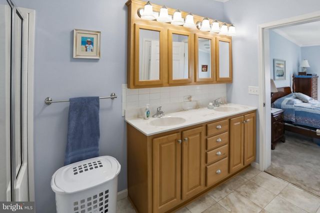 25 MIDDLEMARCH RD, Douglassville, PA 19518