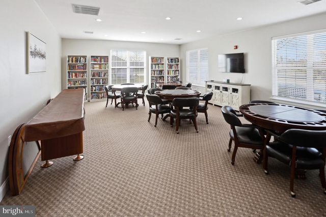 25 MIDDLEMARCH RD, Douglassville, PA 19518