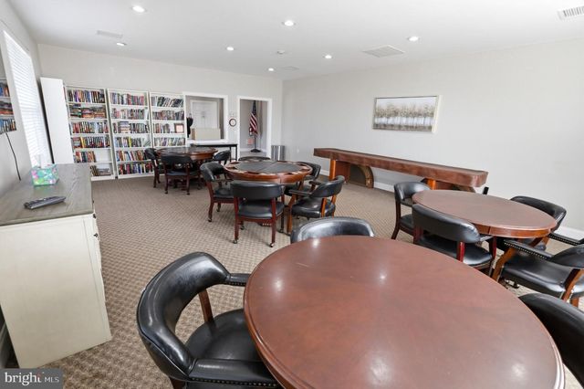 25 MIDDLEMARCH RD, Douglassville, PA 19518