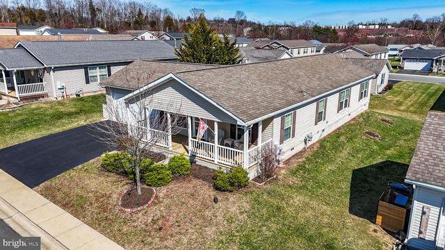 25 MIDDLEMARCH RD, Douglassville, PA 19518