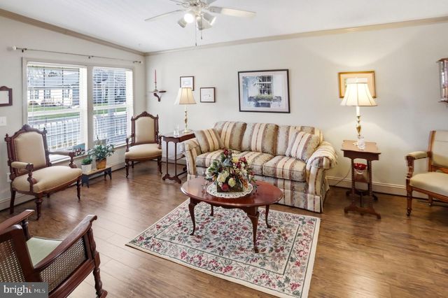 25 MIDDLEMARCH RD, Douglassville, PA 19518