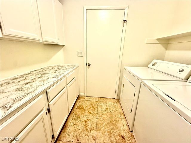 10001 Coral Sands Drive, Las Vegas, NV 89117