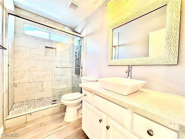 10001 Coral Sands Drive, Las Vegas, NV 89117