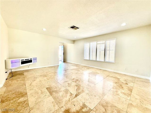 10001 Coral Sands Drive, Las Vegas, NV 89117