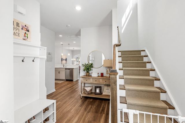 15 Tyrian Drive, Greenville, SC 29607