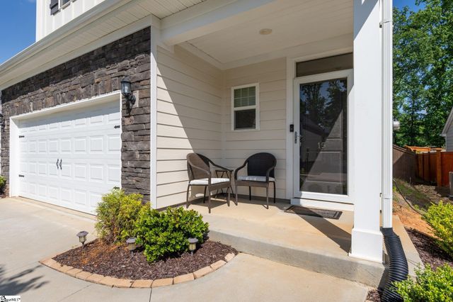 15 Tyrian Drive, Greenville, SC 29607
