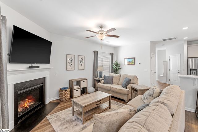 15 Tyrian Drive, Greenville, SC 29607