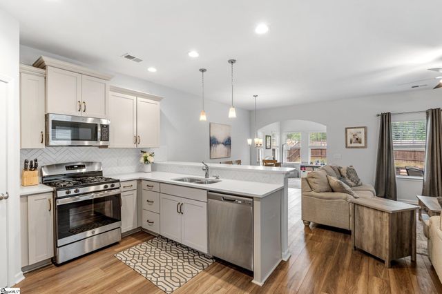 15 Tyrian Drive, Greenville, SC 29607