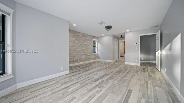5831 NW 81st Ter, Parkland, FL 33067