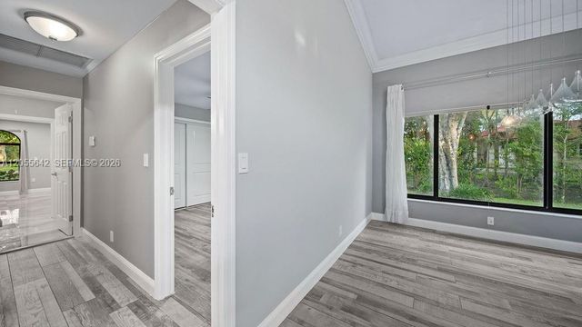 5831 NW 81st Ter, Parkland, FL 33067