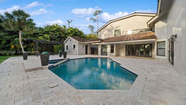 5831 NW 81st Ter, Parkland, FL 33067