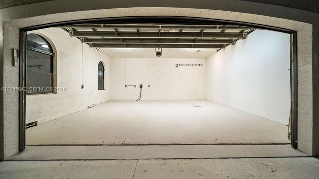 5831 NW 81st Ter, Parkland, FL 33067