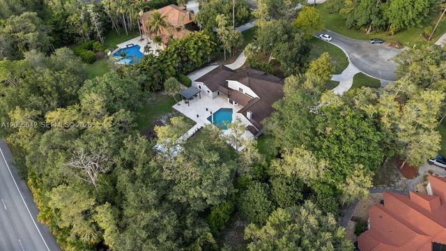 5831 NW 81st Ter, Parkland, FL 33067