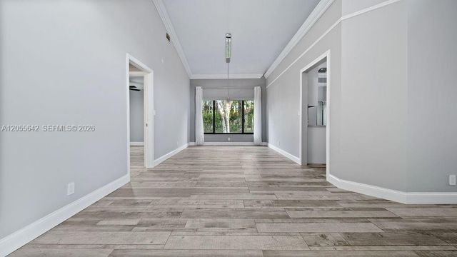 5831 NW 81st Ter, Parkland, FL 33067