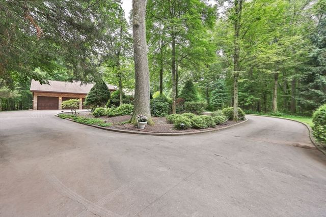 780 Birnie Ave, West Springfield, MA 01089