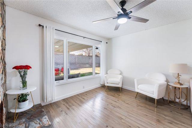 100 Breeze Court, Las Vegas, NV 89145