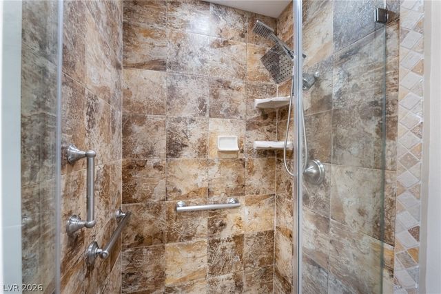 100 Breeze Court, Las Vegas, NV 89145