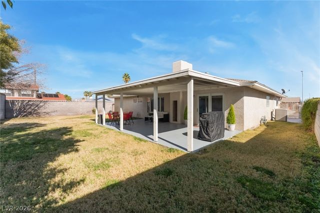 100 Breeze Court, Las Vegas, NV 89145