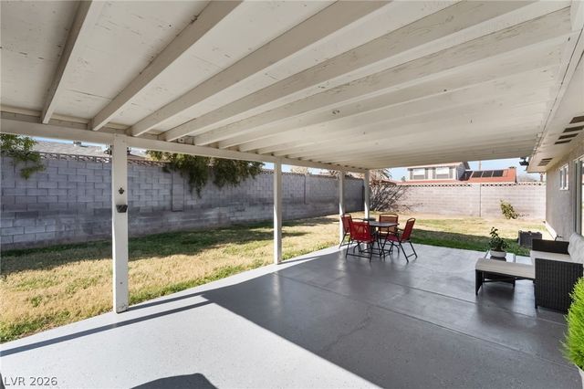 100 Breeze Court, Las Vegas, NV 89145