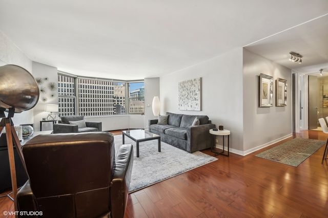 535 N MICHIGAN Avenue 2614, Chicago, IL 60611