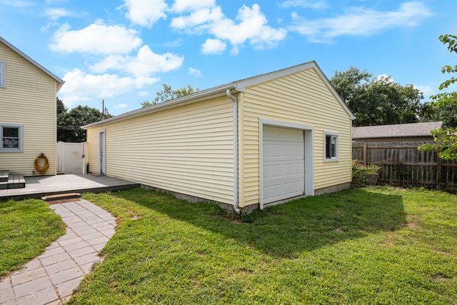 4007 29TH Avenue, Rock Island, IL 61201