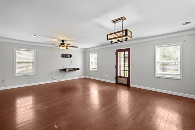 4007 29TH Avenue, Rock Island, IL 61201