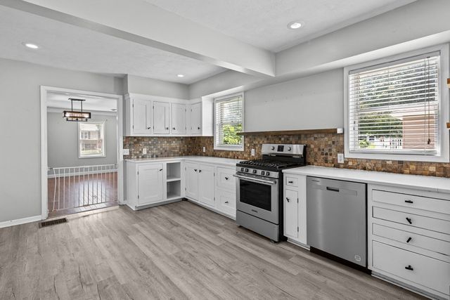4007 29TH Avenue, Rock Island, IL 61201