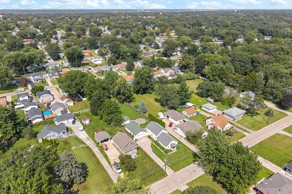 4007 29TH Avenue, Rock Island, IL 61201