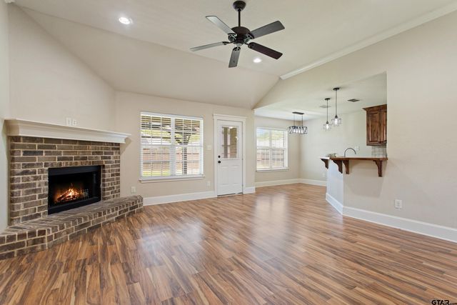 105 Bois D Arc Drive, Bullard, TX 75757