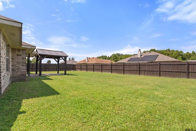 105 Bois D Arc Drive, Bullard, TX 75757
