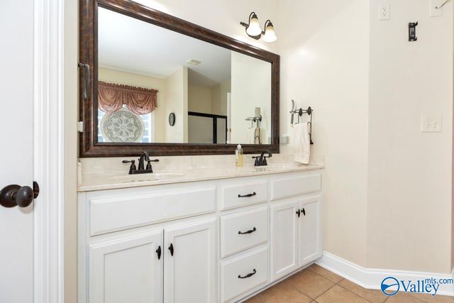 6610 Lizzie Lane, Owens Cross Roads, AL 35763