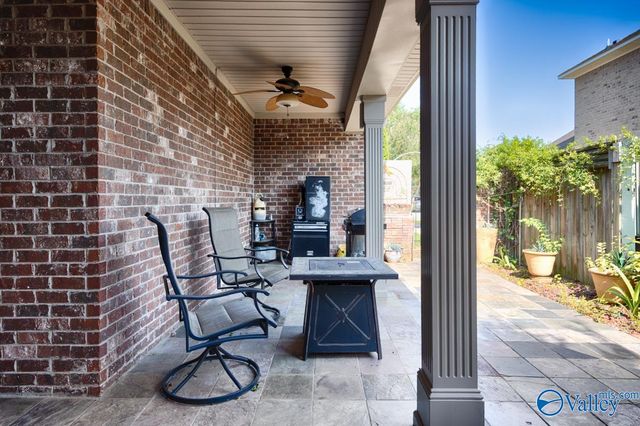 6610 Lizzie Lane, Owens Cross Roads, AL 35763