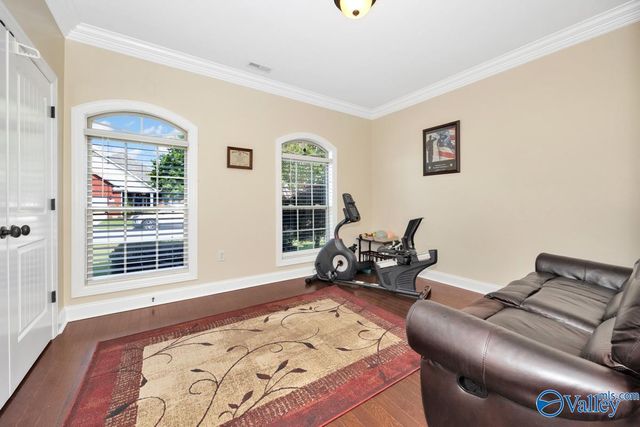 6610 Lizzie Lane, Owens Cross Roads, AL 35763