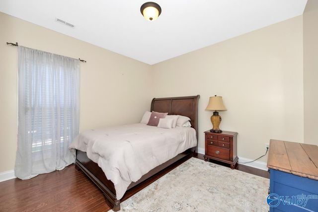 6610 Lizzie Lane, Owens Cross Roads, AL 35763