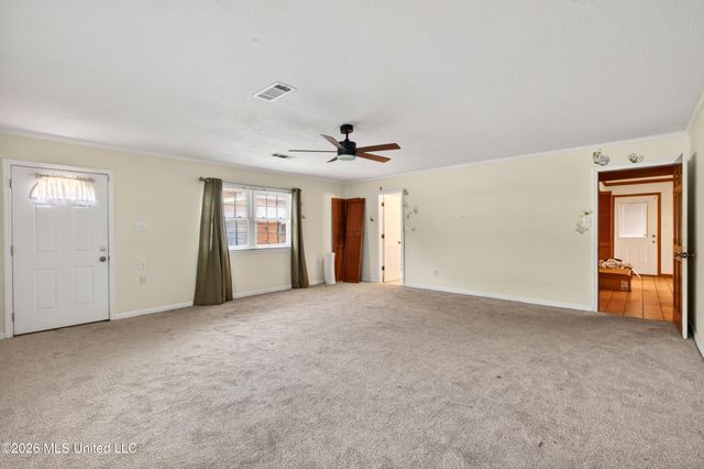 43 Greenbriar Drive, Gulfport, MS 39507
