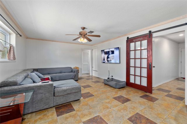 3820 Country Side Drive, Brownwood, TX 76801