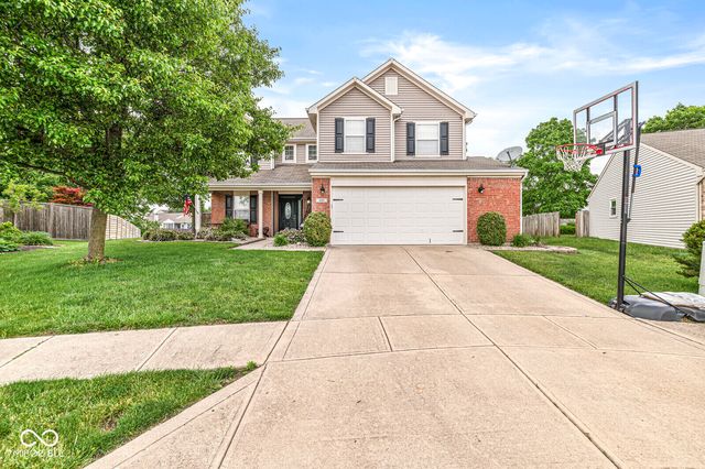 840 Ponderosa Pine Drive, Whiteland, IN 46184