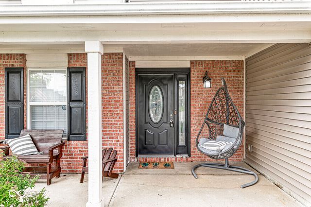 840 Ponderosa Pine Drive, Whiteland, IN 46184