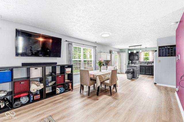 840 Ponderosa Pine Drive, Whiteland, IN 46184