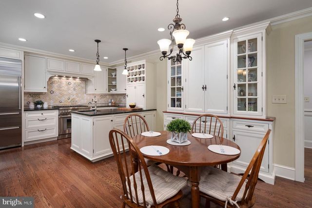 347 MOUNTAIN VIEW RD, Skillman, NJ 08558
