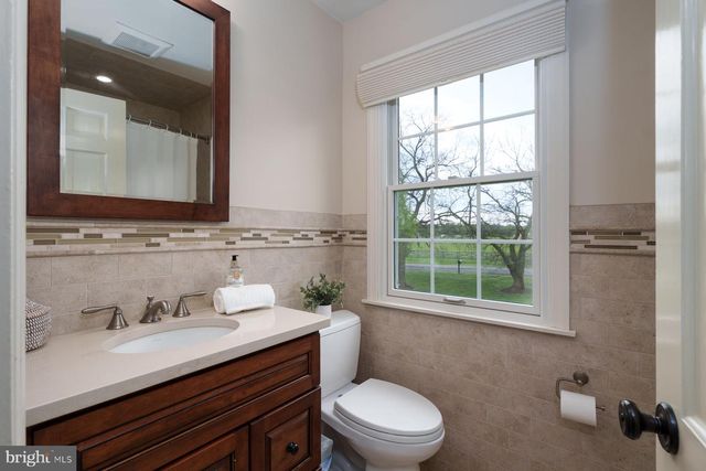 347 MOUNTAIN VIEW RD, Skillman, NJ 08558