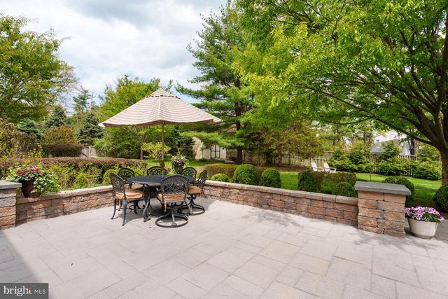 347 MOUNTAIN VIEW RD, Skillman, NJ 08558