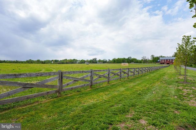 347 MOUNTAIN VIEW RD, Skillman, NJ 08558