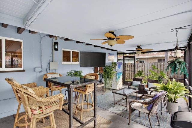 1432 SE 2nd Street, Pompano Beach, FL 33060