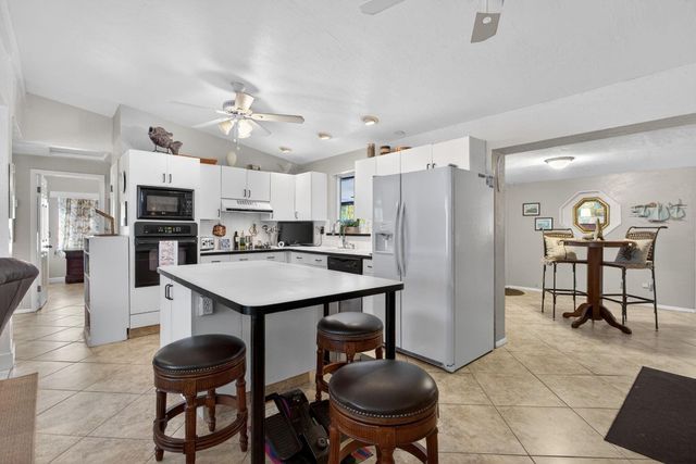 1432 SE 2nd Street, Pompano Beach, FL 33060