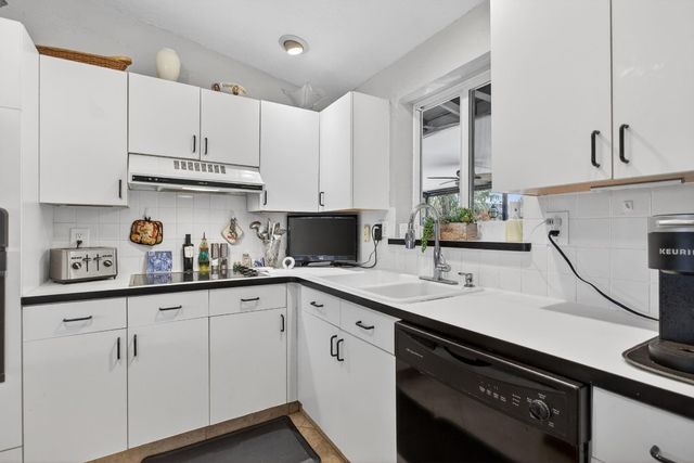 1432 SE 2nd Street, Pompano Beach, FL 33060