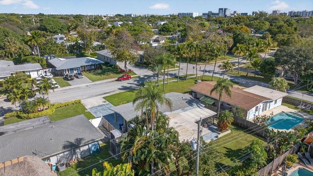 1432 SE 2nd Street, Pompano Beach, FL 33060