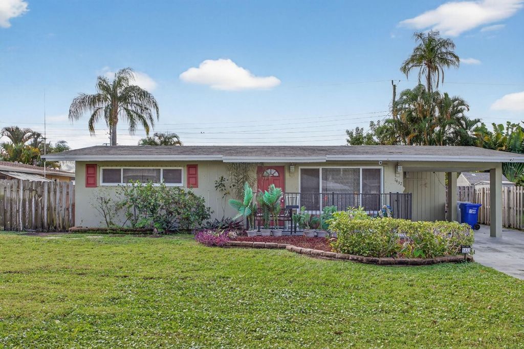 1432 SE 2nd Street, Pompano Beach, FL 33060